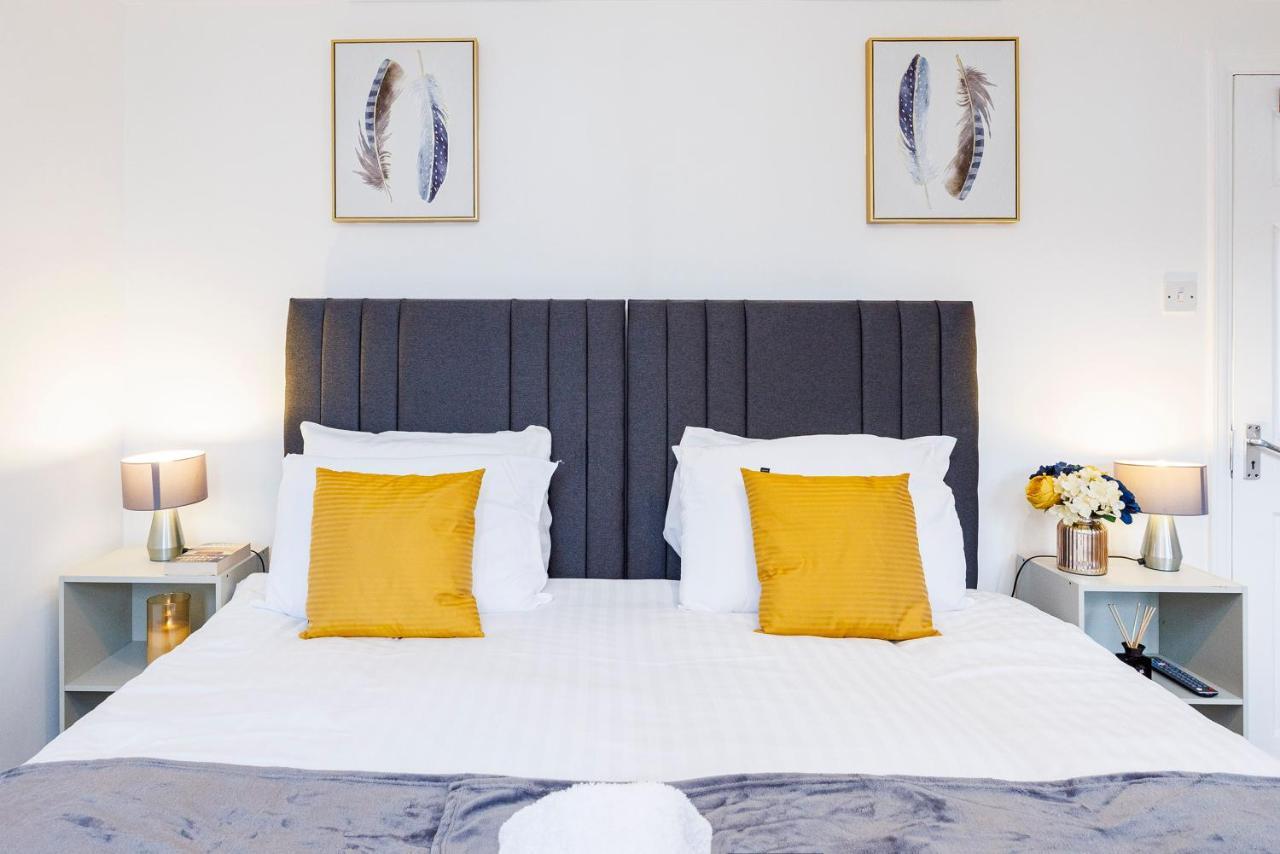Lovely 2 Bd Hse With Parking Near Excel London Ngoại thất bức ảnh