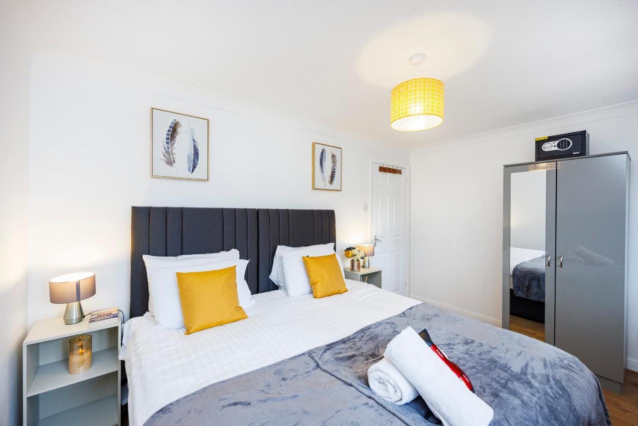 Lovely 2 Bd Hse With Parking Near Excel London Ngoại thất bức ảnh
